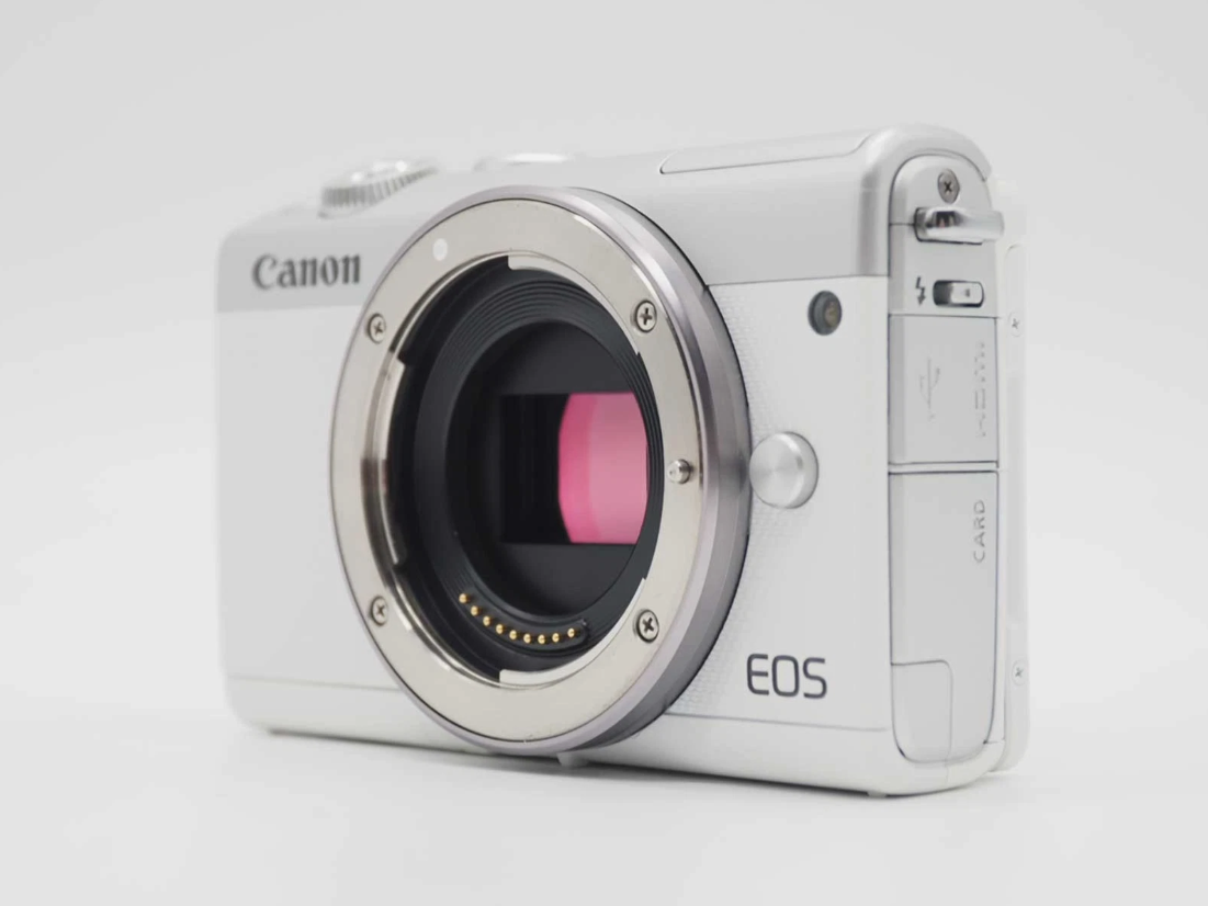 Canon EOS M100 White 24.2 MP Digital Camera 15-45mm Lens [Near Mint]