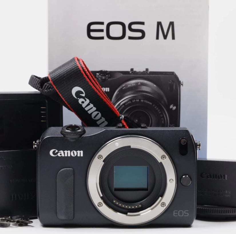 Canon EOS M 18.0MP Mirrorless Digital Camera Black [Near Mint]