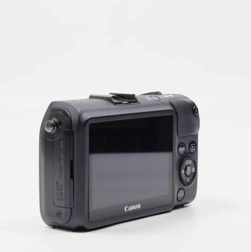 Canon EOS M 18.0MP Mirrorless Digital Camera Black [Near Mint]