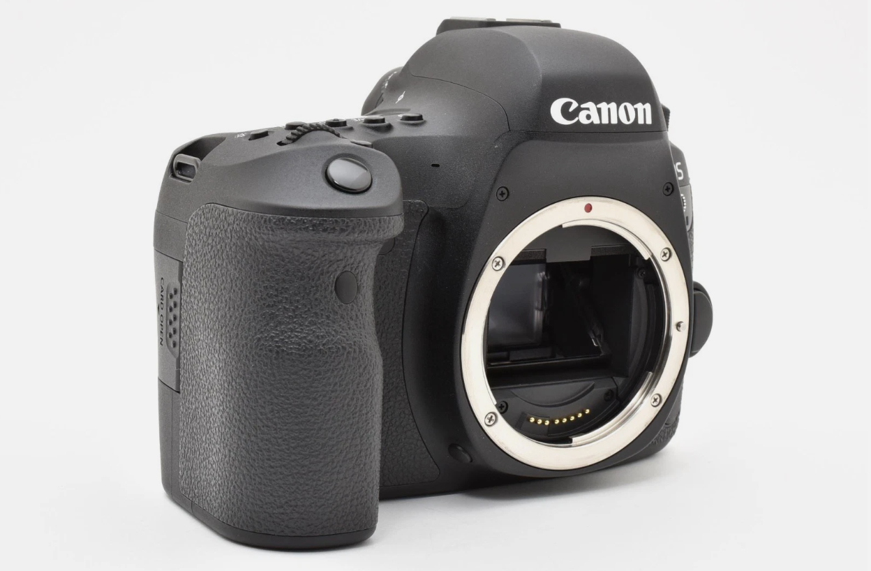 Canon EOS 6D Mark II Digital SLR Camera Shutter Count:14,829