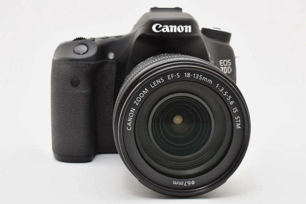 Canon EOS 70D DSLR Camera Body + 18-135mm f/3.5-5.6 IS STM Lens w/Caps Japan