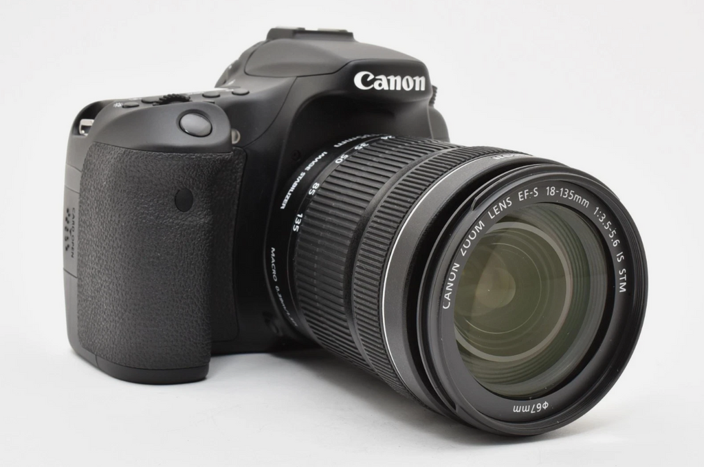 Canon EOS 70D DSLR Camera Body + 18-135mm f/3.5-5.6 IS STM Lens w/Caps Japan