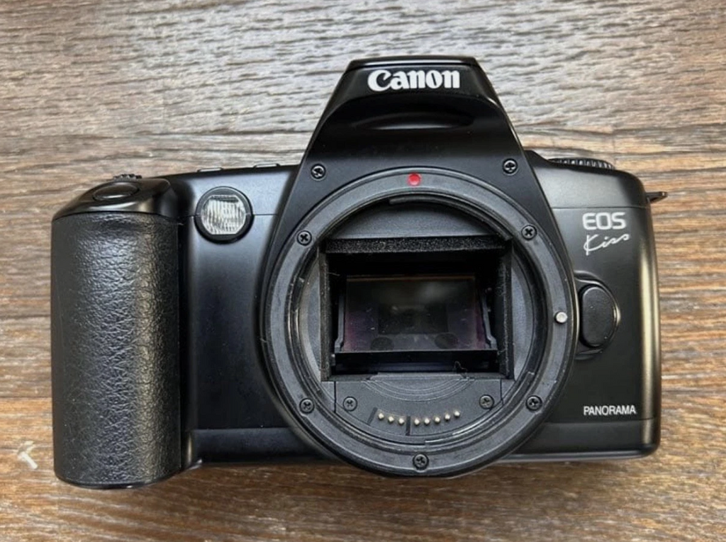 Canon EOS Rebel S EOS Kiss Panorama+Sigma 70-210mm f/4-5.6 Tested (N Mint)Japan